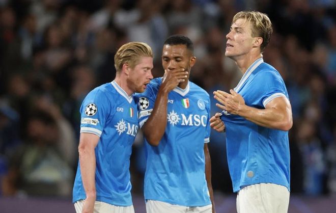 搡式犯规 搡式犯规