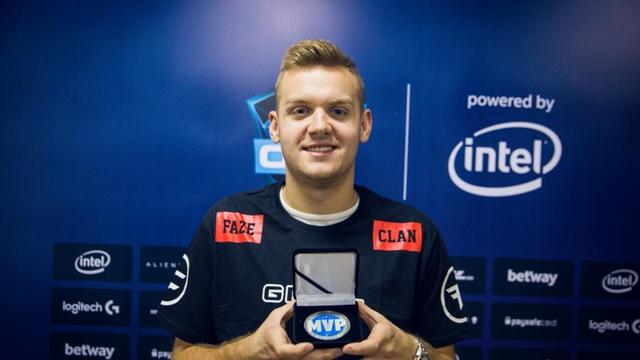 外场不必硬 外场不必硬